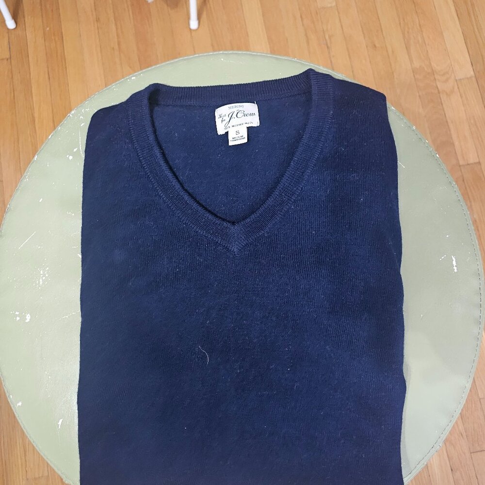 Navy Merino wool V-neck sweater